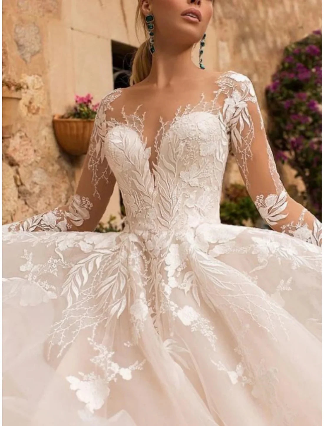 Luolandi Formal Wedding Dresses A-Line V Neck Long Sleeve Court Train Tulle Bridal Gowns With Pleats Appliques Beautiful
