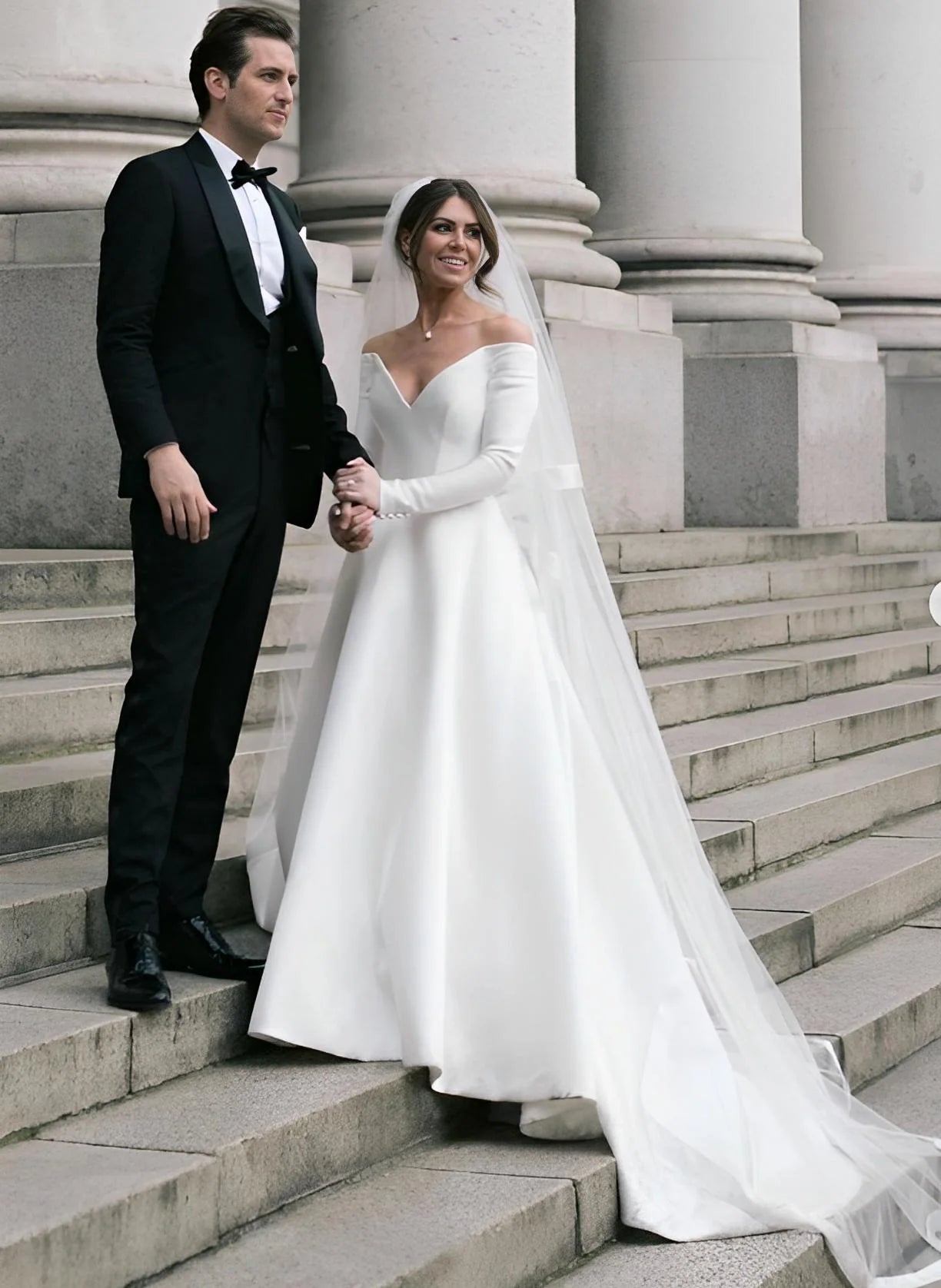 Luolandi Off-The-Shoulder Wedding Dresses With Elegant Ball-Gown Long Sleeves Simple Solid Color