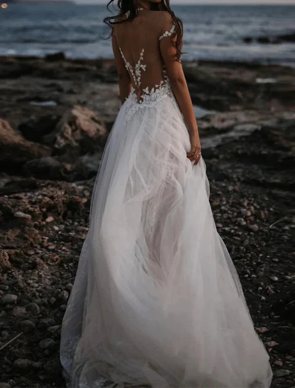Luolandi Beach Open Back Boho Wedding Dresses A-Line Off Shoulder Cap Sleeve Court Train Lace Bridal Gowns With Appliques