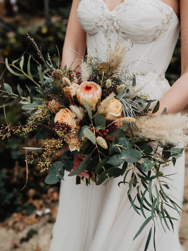 Luolandi Delicate Tulle Off-The-Shoulder Strapless Neckline Beaded A-line Wedding Dresses Charming