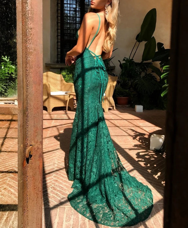 Luolandi Sexy Trumpet/Mermaid V-Neck Sweep Train Lace Long Prom Dresses Elegant Evening Dress