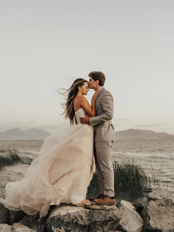 Luolandi Amazing Sweetheart Off-The-Shoulder Ball Gown Wedding Dresses Tulle Backless Gowns Beautiful