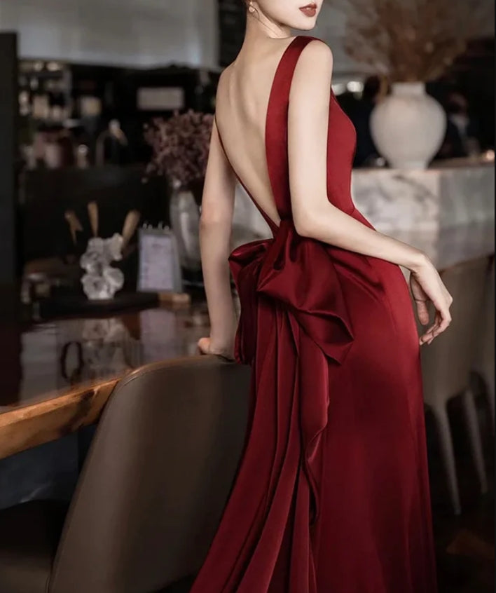 Luolandi Burgundy V-Neck Satin Backless Long Prom Dress Evening Party Dress Elegant