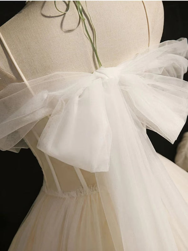 Luolandi Lovely A Line Spaghetti Straps Tulle Lace Appliques Short Prom Dresses With Bow Homecoming Dress