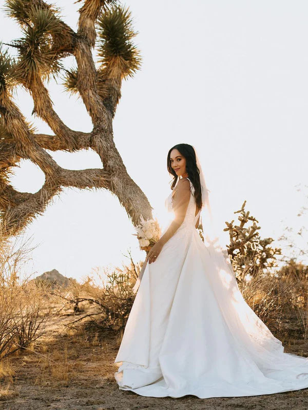 Luolandi Elegant Deep V-neckline Appliqued Satin Chapel Train A-line Wedding Dresses Sexy