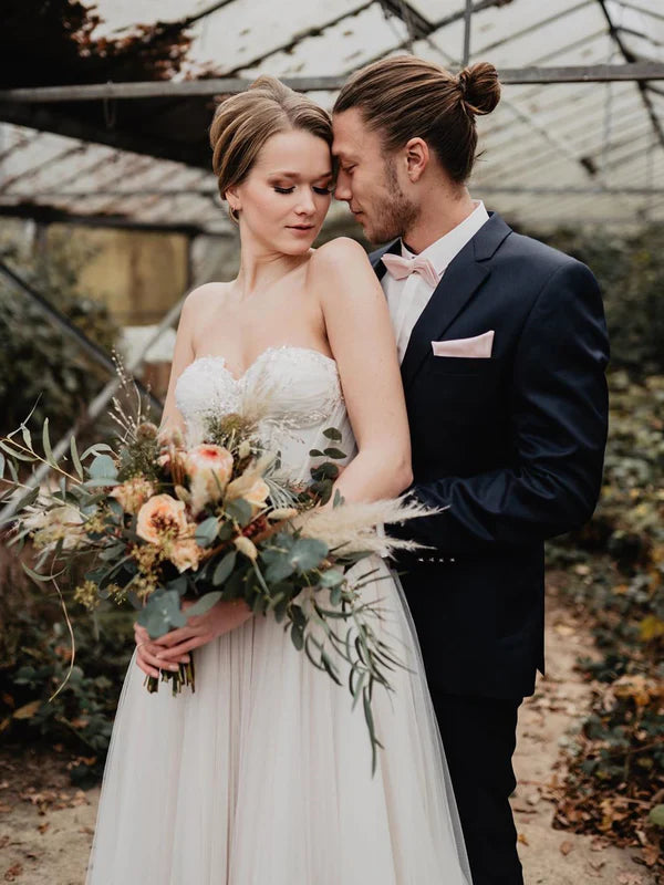 Luolandi Delicate Tulle Off-The-Shoulder Strapless Neckline Beaded A-line Wedding Dresses Charming