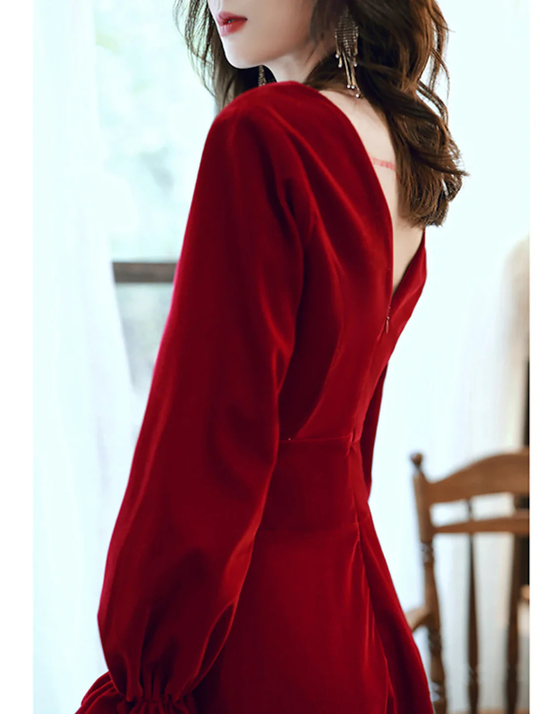 Luolandi A-Line Minimalist Elegant Engagement Formal Evening Dress V Neck Long Sleeve Floor Length Velvet with Pleats Ruffles Party Dress