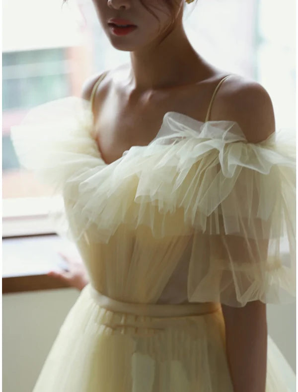 Luolandi A-Line Evening Gown Elegant Dress Formal Sweep / Brush Train Short Sleeve V Neck Chiffon with Pleats Ruffles Prom Dress