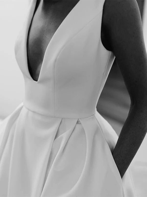 Luolandi Stunning V-neck Satin Wedding Dresses A-line Bridal Gowns Simple Sexy Elegant