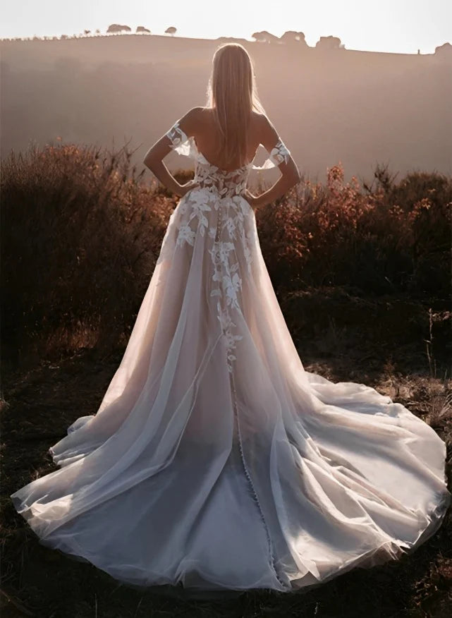 Luolandi Boho Lace Sweetheart Neckline With Split Front A Line Off Shoulder Floor Length with Appliques