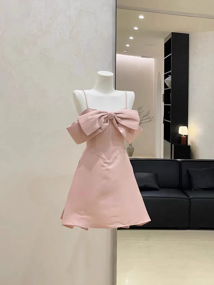 Luolandi Cute A Line Spaghetti Straps Short Prom Dress Charming Homecoming Dress Lovely Graduation Dress Chic Birthday Party Dress