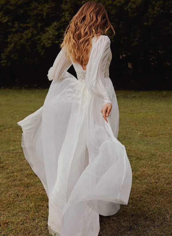 Luolandi Boho Lace Wedding Dress With V-Neck And Long Sleeves Floor Length Elegant