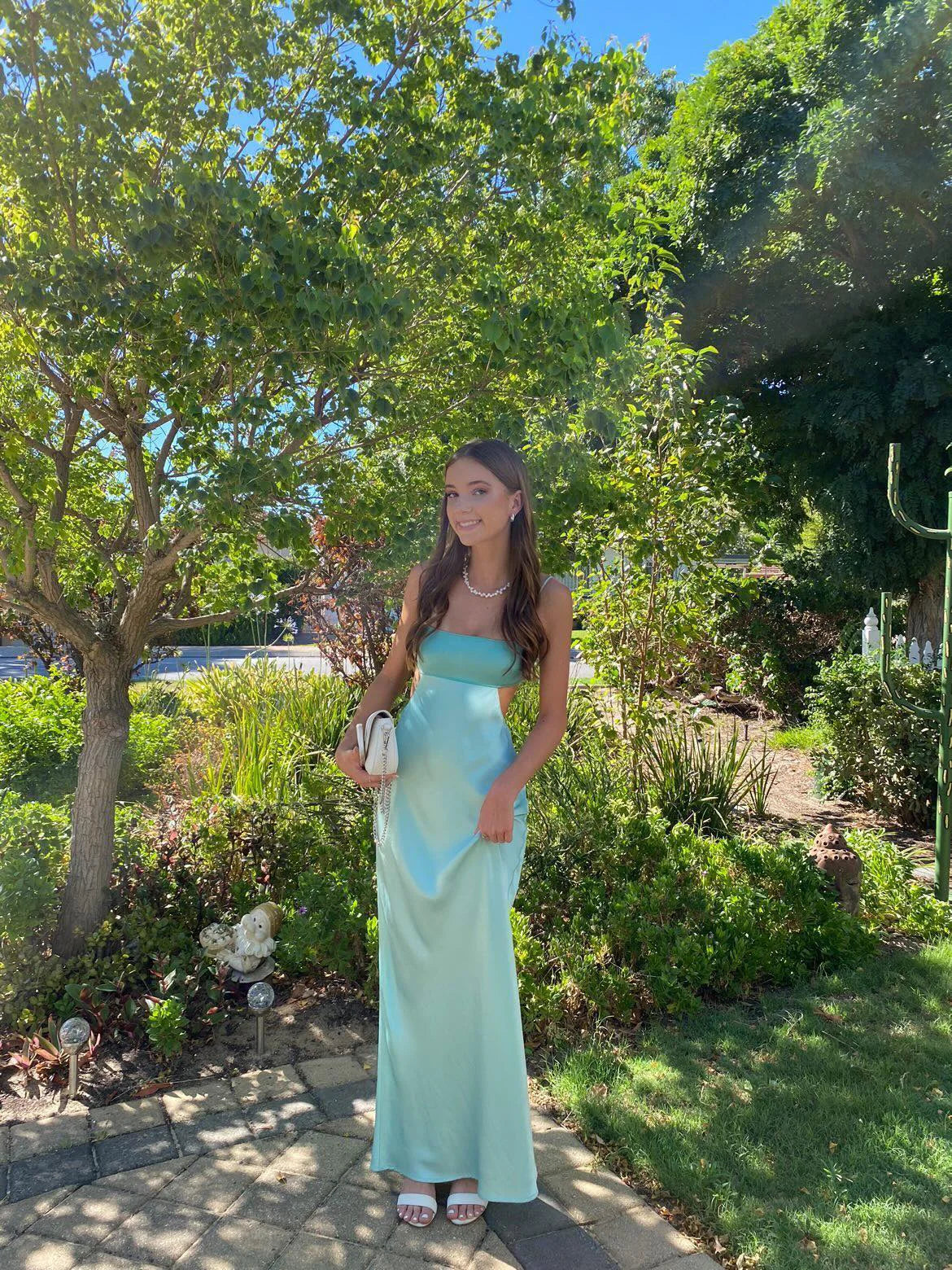 Luolandi Cute Blue Spaghetti Straps Backless Long Prom Dress Wedding Guest Dress Charming Evening Party Dress