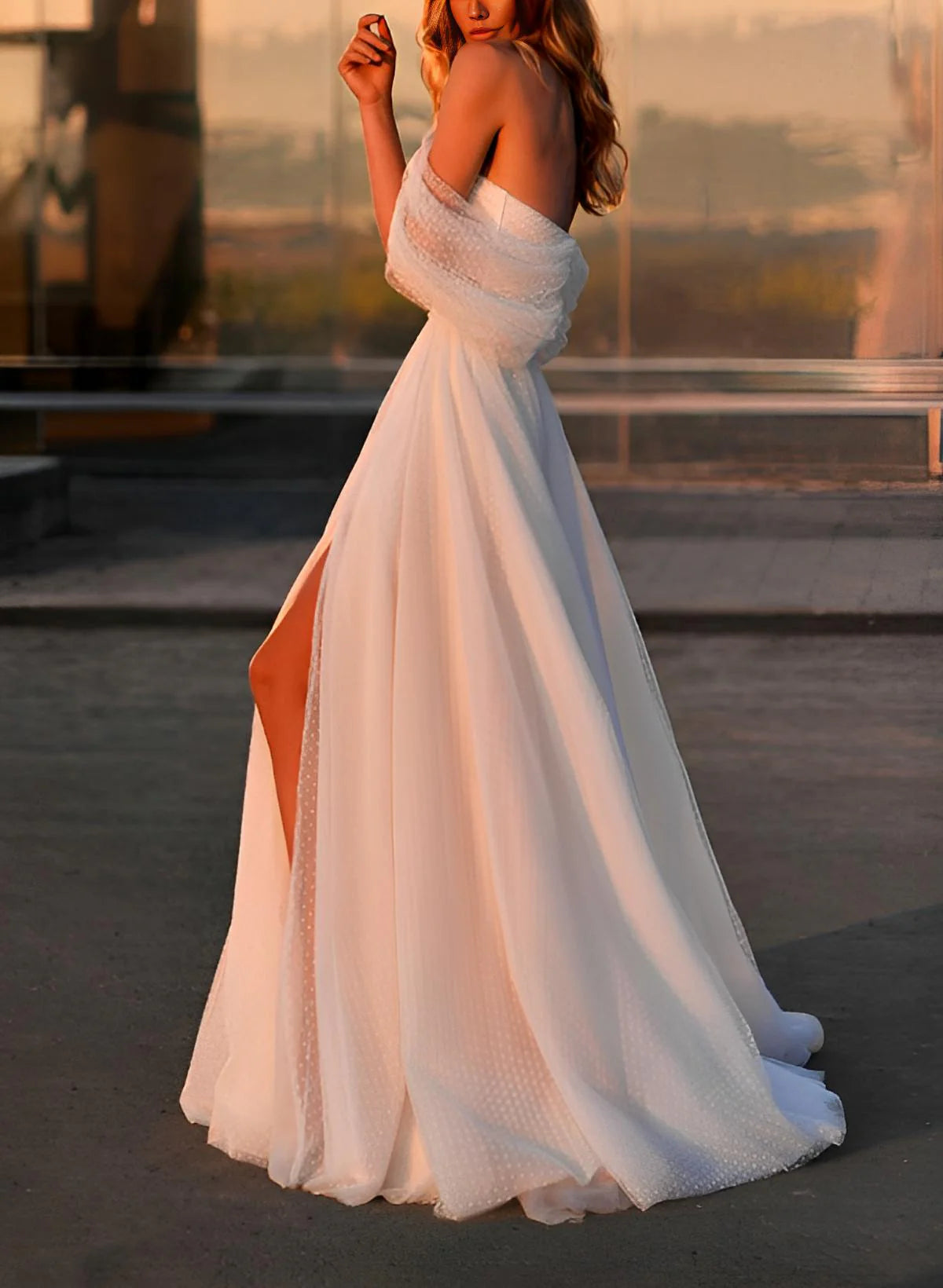 Luolandi A-Line Off-The-Shoulder Sleeveless Sweep Train Tulle Wedding Dresses With Split Front Elegant