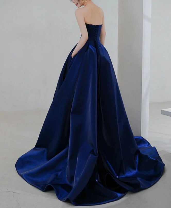 Luolandi Blue Strapless Satin Long Prom Dress Beautiful A-Line Evening Party Dress with Slit Sexy
