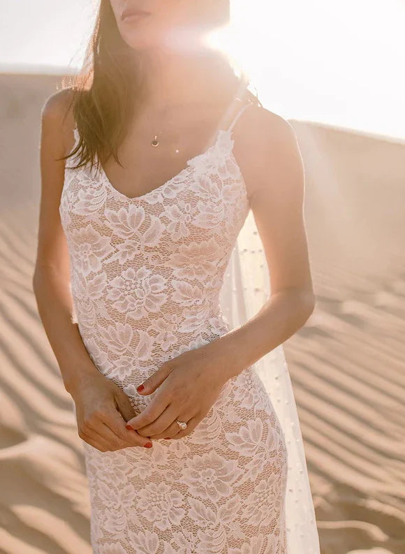 Luolandi Boho Lace Open Back Mermaid Wedding Dresses With Court Train Sleeveless Floor Length Elegant