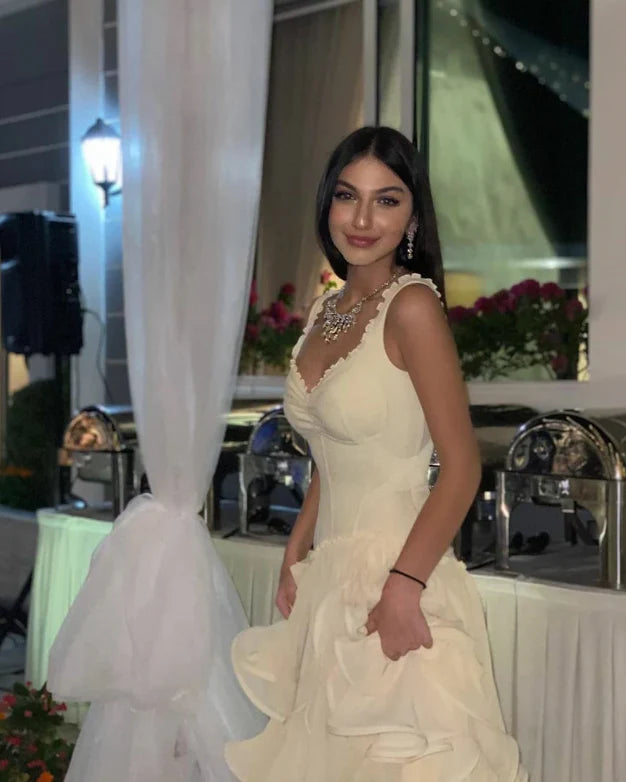 Luolandi Elegant A-Line Layered Long Prom Dress Sweet Sleeveless Formal Dress Beautiful Party Dress