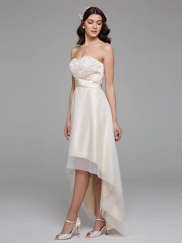 Luolandi A-Line Wedding Dresses Sweetheart Neckline Strapless Simple Plus Size with Appliques