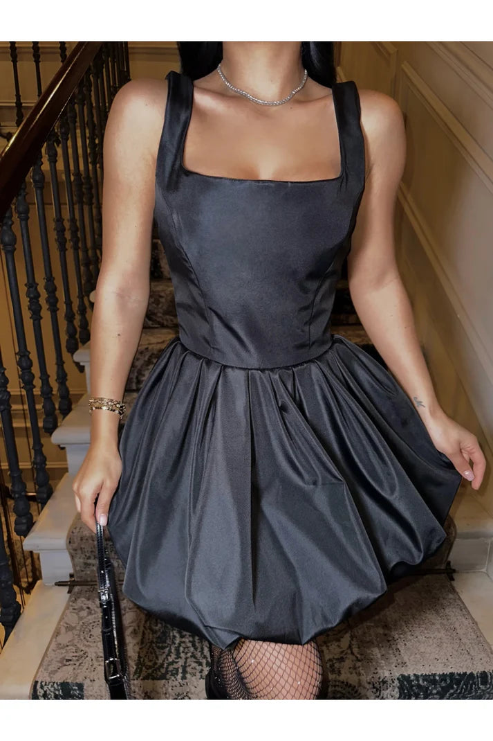Luolandi Black Straps A-Line Short Party Dress Homecoming Dress Solid Color Formal Dress