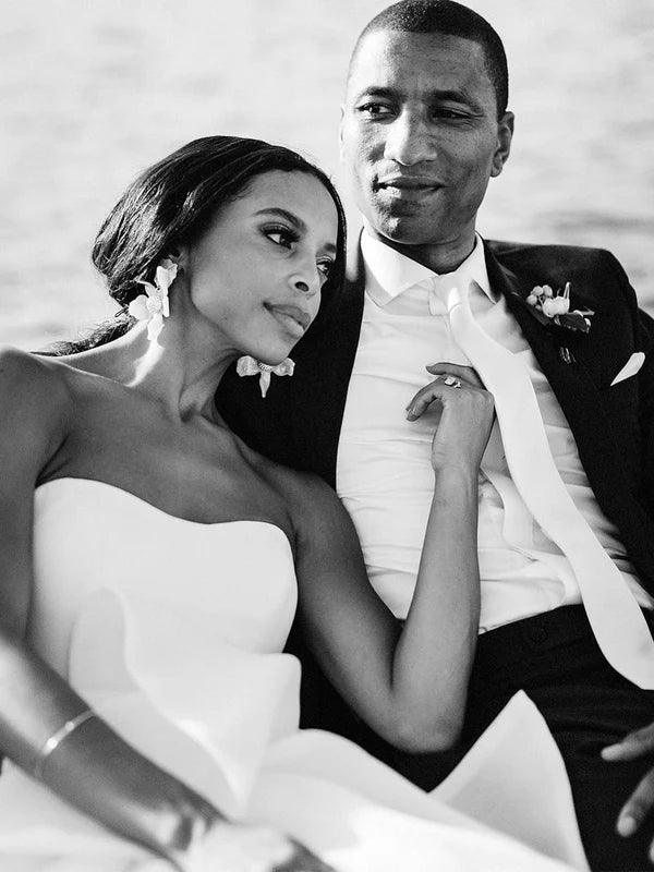 Luolandi Marvelous Taffeta Ball Gown Wedding Dresses Sweetheart Bridal Gowns Off Shoulder Floor Length Elegant