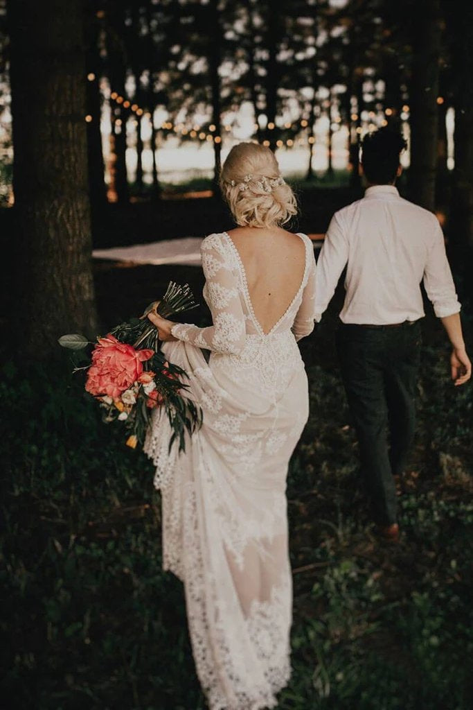 Luolandi Long Sleeve Ivory Sheath Gowns Backless Lace Applique Country Wedding Dresses Sexy