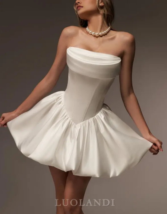 Luolandi Lovely A Line Strapless Sleeveless Homecoming Dress Short Prom Dress Simple Birthday Party Dress Mini Dress