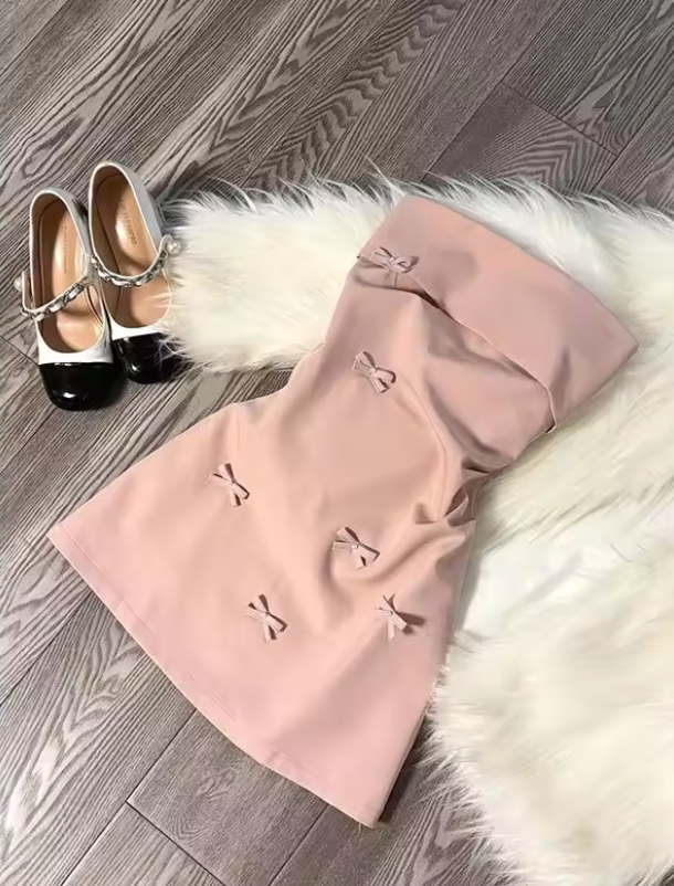 Luolandi Lovely Sheath Strapless Birthday Party Dress With Bow Short Homecoming Dress Cute Summer Holiday Mini Dress