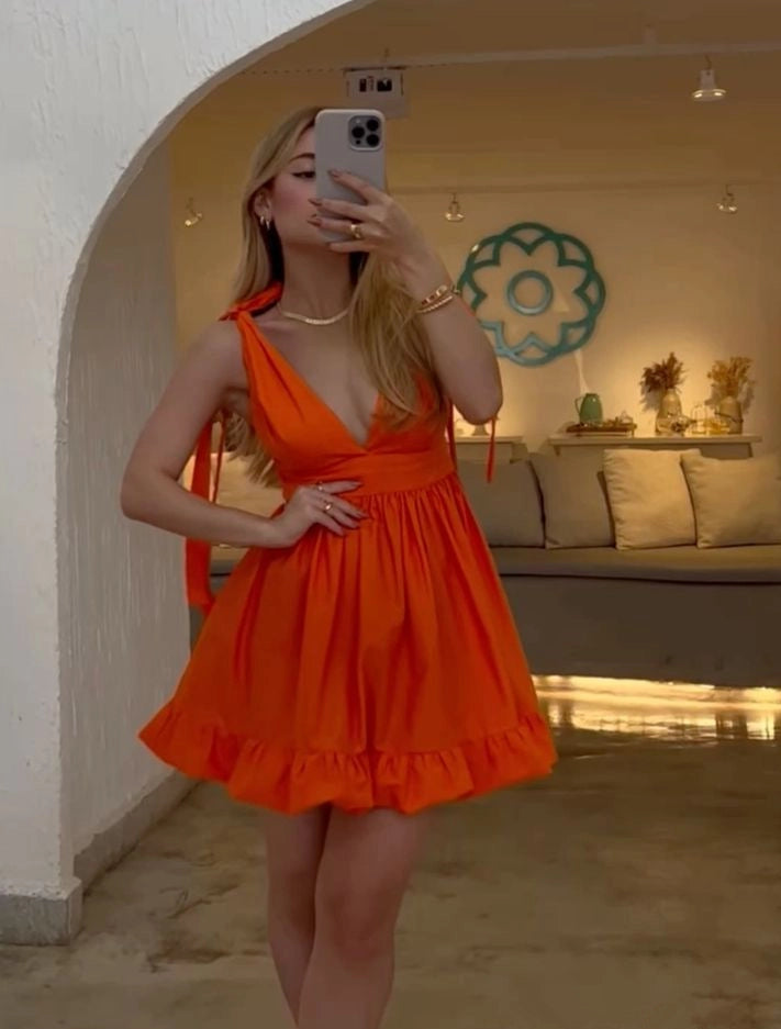 Luolandi Lovely A-Line V Neck Straps Sleeveless Short Homecoming Dress Cute Summer Simple Party Dress