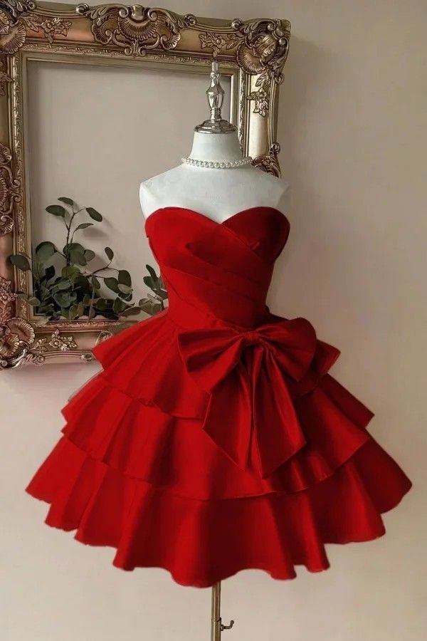 Luolandi Lovely A-line Sweetheart Strapless Sleeveless Short Prom Dress Cute Homecoming Dress With Bow