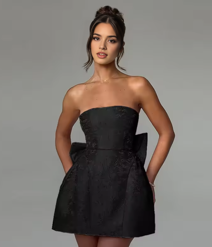 Luolandi Lovely A Line Strapless Birthday Party Dress With Bow Short Homecoming Dress Cute Summer Holiday Mini Dress