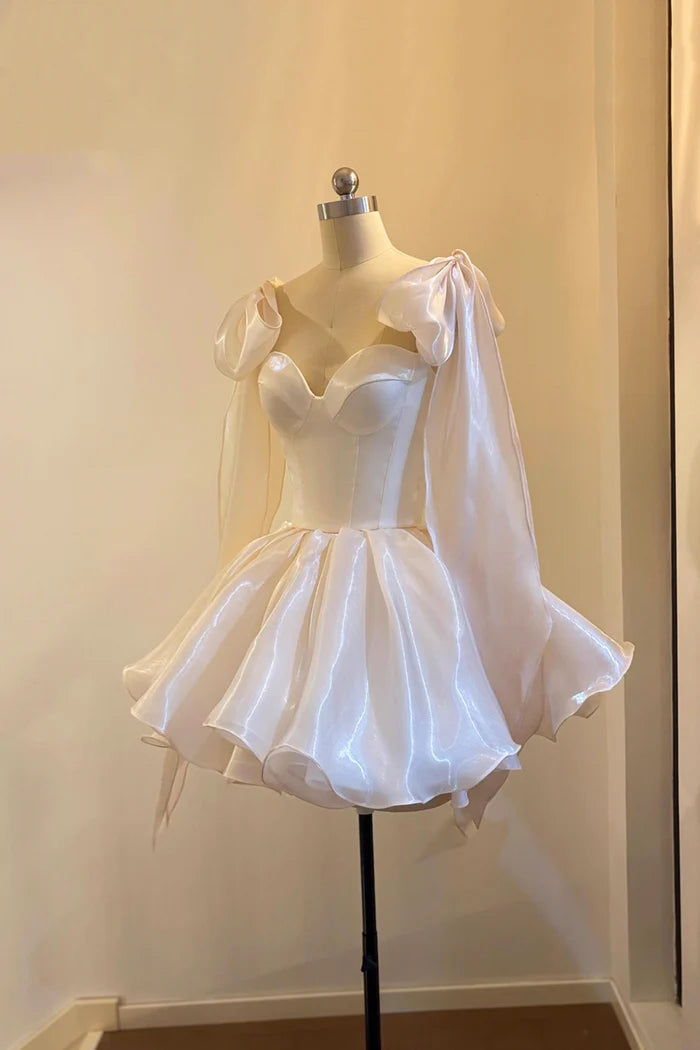 Luolandi Lovely A Line Sweetheart Neck Lace-up Back Short Party Prom Dress Cute Homecoming Dress