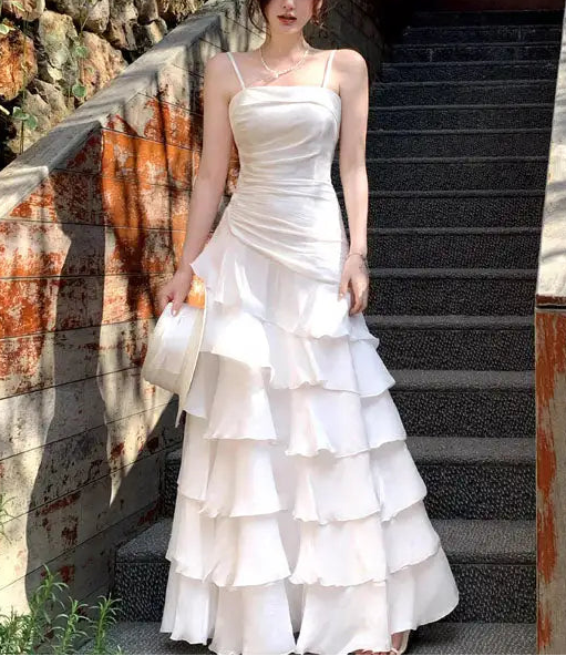 Luolandi Lovely Spaghetti Straps Sleeveless Tiered Ruffles Maxi Dress Elegant Party Dress Cute Formal Prom Dress