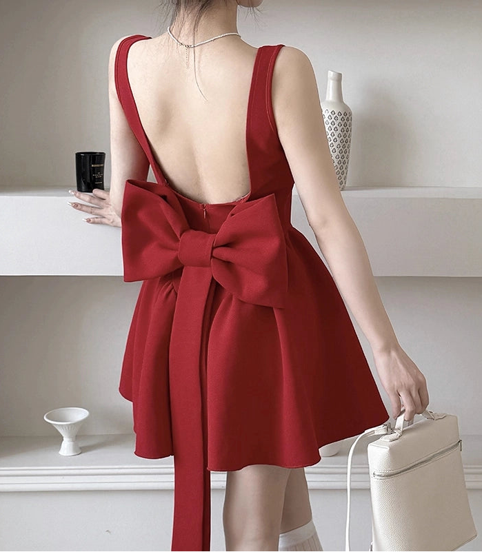 Luolandi Lovely Square Neck A Line Sleeveless Summer Short Homecoming Dress With Bow