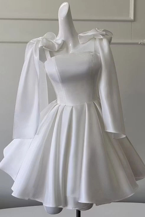 Luolandi Lovely A Line Straps Short Homecoming Dresses Cute Sleeveless Summer Birthday Party Dress