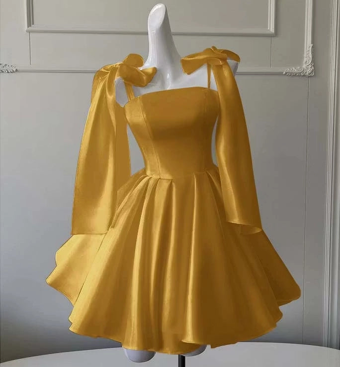 Luolandi Lovely Straps A Line Short Homecoming Dresses Cute Sleeveless Summer Birthday Party Dress