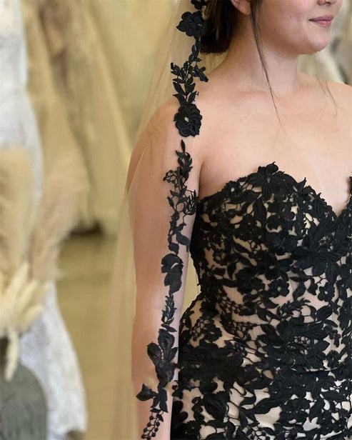 Luolandi Mermaid Black Champagne Wedding Dresses Lace Strapless Sweep Train Off Shoulder