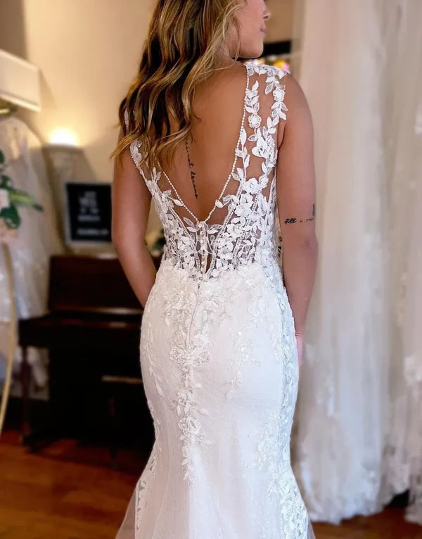 Luolandi Mermaid V-Neck Chapel Train Wedding Dress With Appliques Open Back Sexy