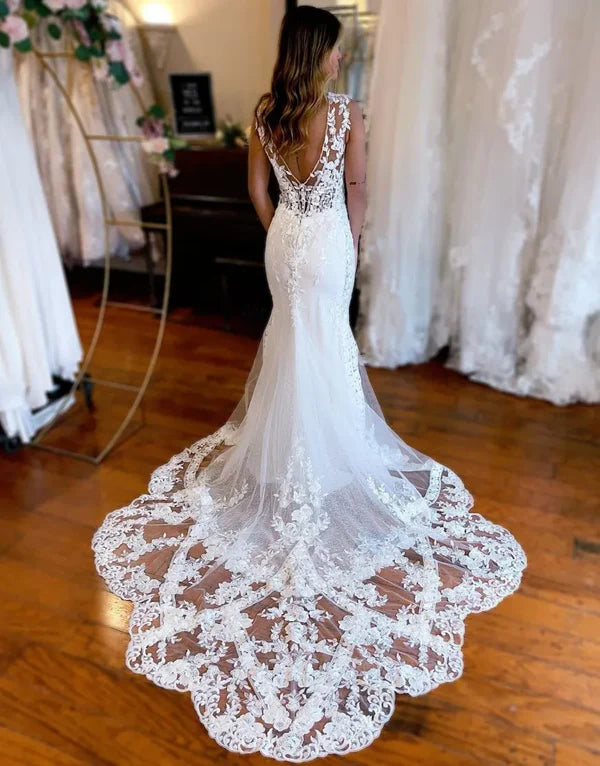 Luolandi Mermaid V-Neck Chapel Train Wedding Dress With Appliques Open Back Sexy