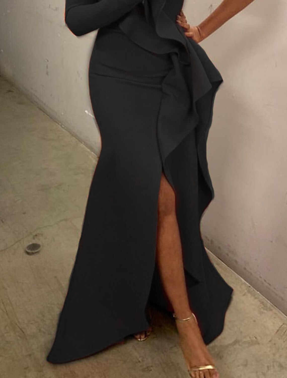 Luolandi Mermaid / Trumpet Evening Gown Elegant Dress Floor Length Long Sleeve One Shoulder Fall Wedding Guest Dress with Ruffles