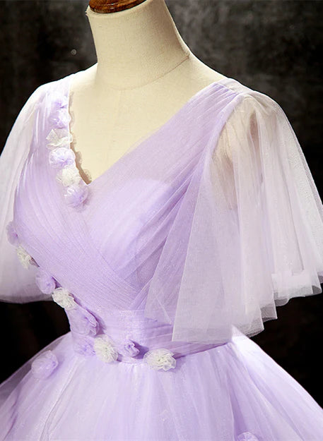 Luolandi Lavender Tulle V-neckline Sweet 16 Dress with Flowers Formal Dress Prom Dress Beautiful