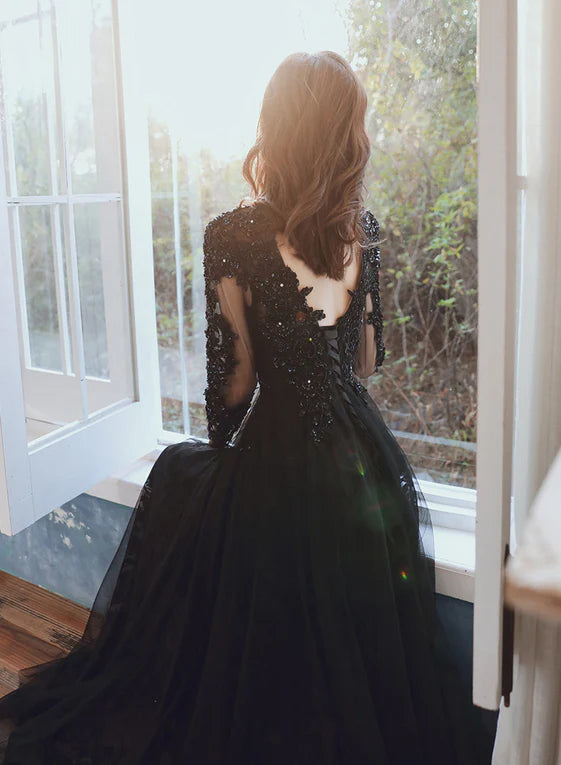 Luolandi Black Long Sleeves V-neckline Tulle with Lace Party Dress Evening Party Dress Elegant Evening Dress