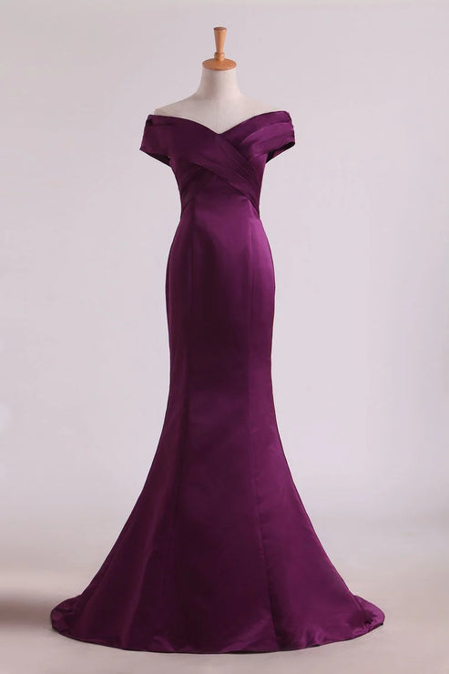 Luolandi Party Dresses Off The Shoulder Satin Mermaid Sweep Train Floor Length Evening Dress