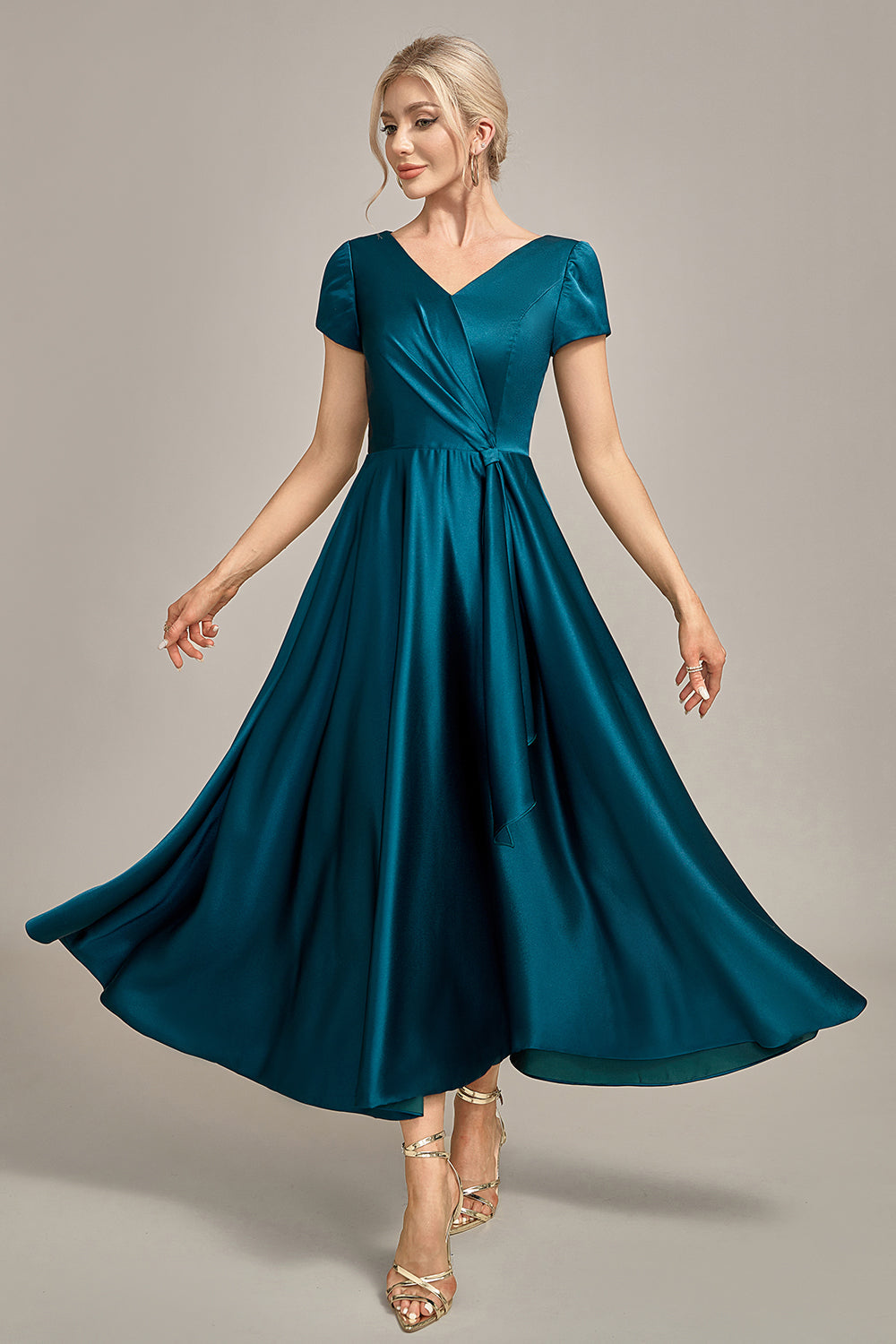 Luolandi Peacock Green V-Neck A-Line Pleated Satin Mother of the Bride Dress Short Sleeve
