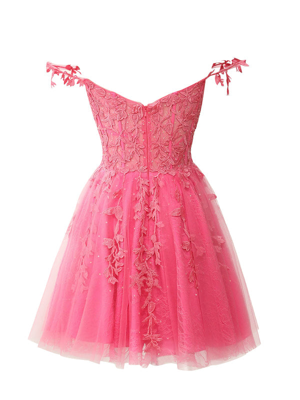 Luolandi A Line Sweetheart Short Homecoming Dresses with Appliques Beautiful Graduation Dress