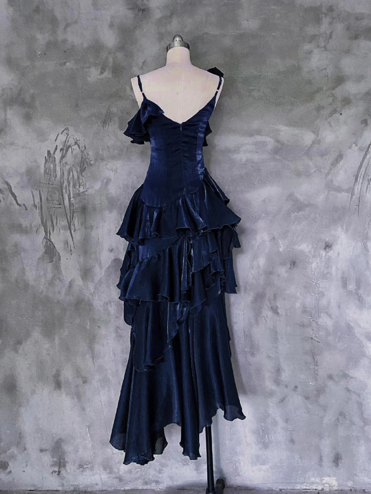 Luolandi Pretty A-line Sleeveless Ruffles Blue Formal Prom Dress Charming Party Evening Gown