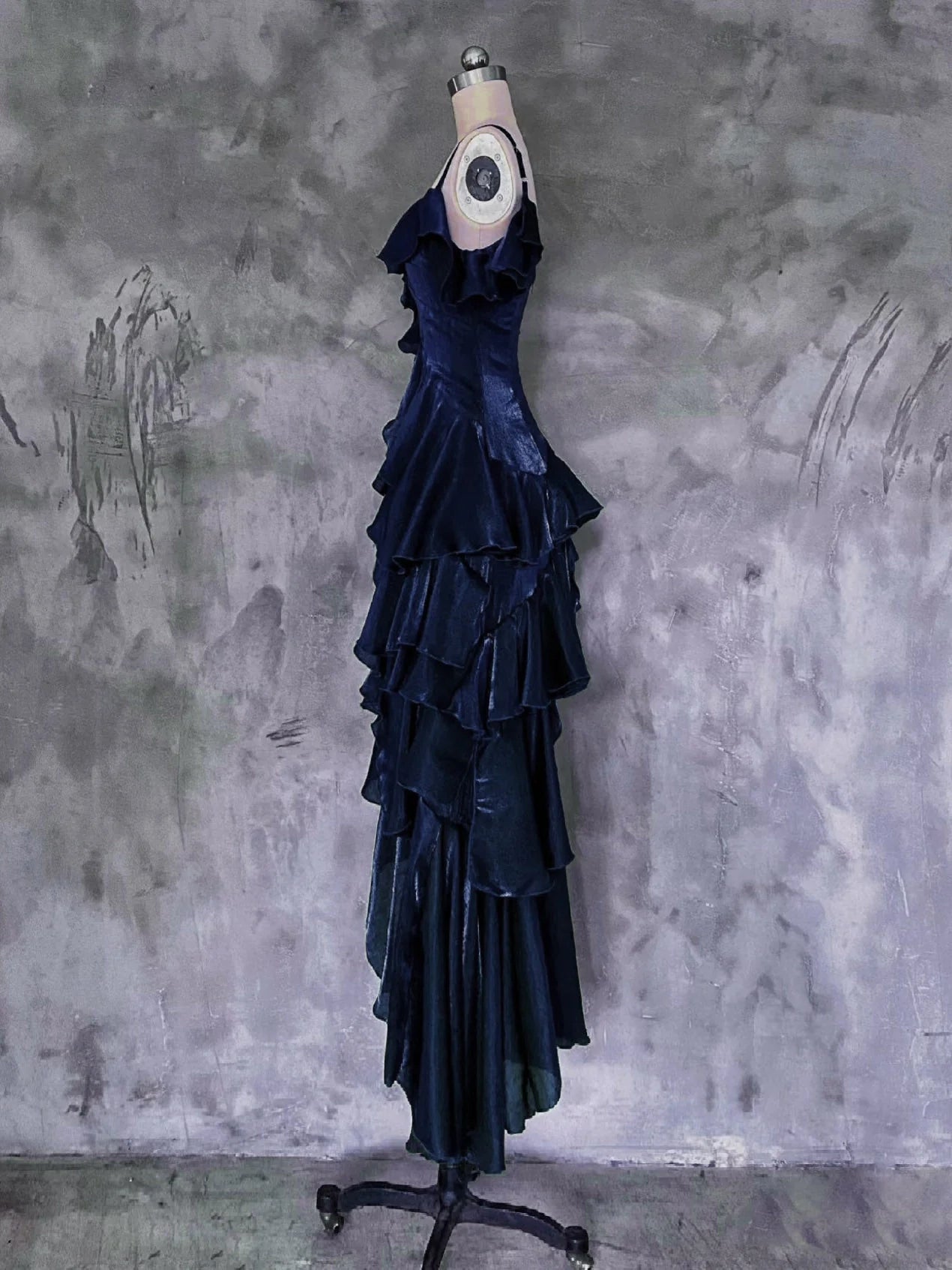 Luolandi Pretty A-line Sleeveless Ruffles Blue Formal Prom Dress Charming Party Evening Gown