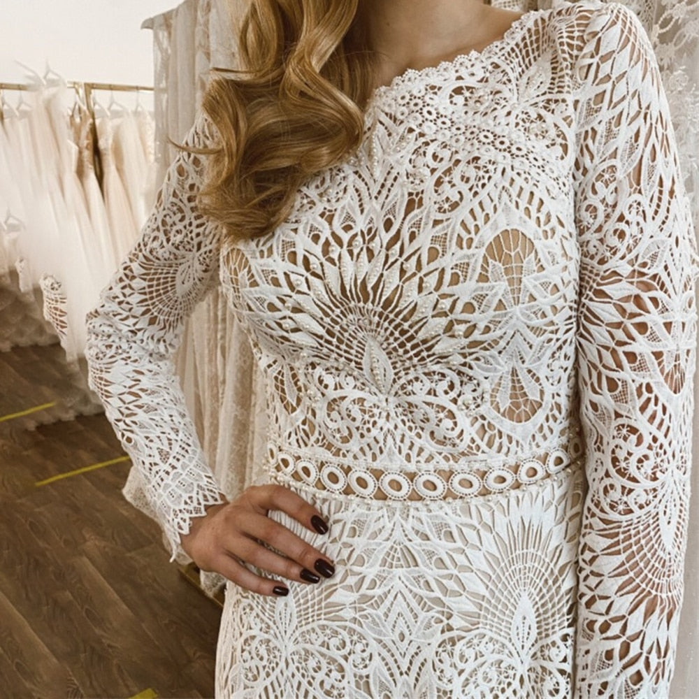 Luolandi Elegant Mermaid Lace Long Sleeve Boho Scoop Neck Open Back Pearls Modern Wedding Dresses Beautiful