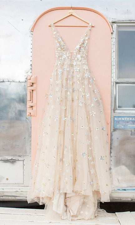 Luolandi Sequin Star Tulle Prom Dresses V Neck Long Princess Ball Gown Evening Dress Sexy