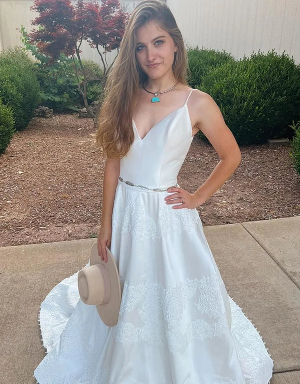 Luolandi Simple A-Line Spaghetti Straps Satin Wedding Dress With Belt Beautiful