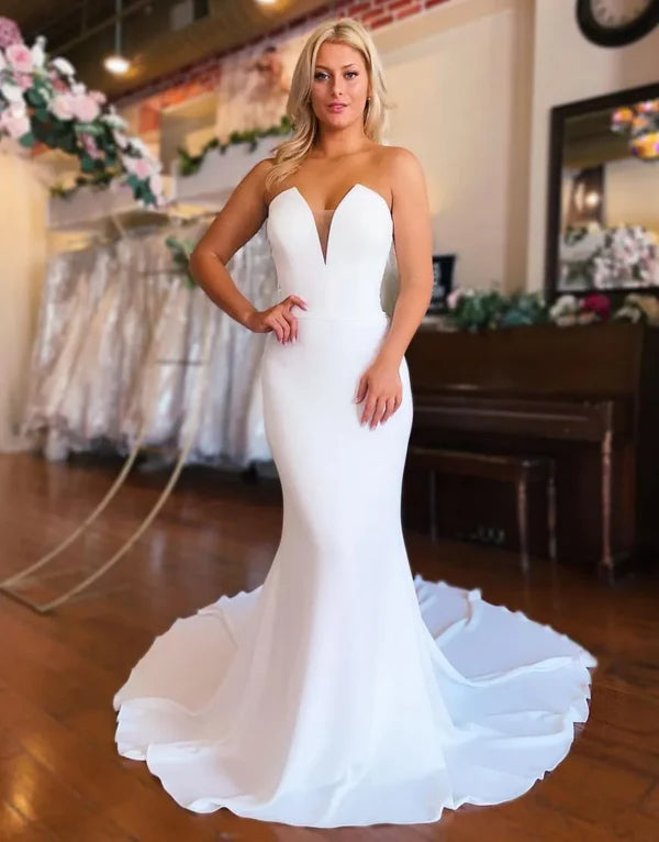 Luolandi Simple Mermaid Strapless Satin Court Train Wedding Dress Off Shoulder Sexy